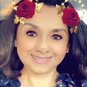 Meet your Posher, G. elizabeth